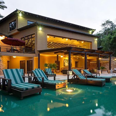 Las Lagunas Boutique Hotel Flores Luaran gambar