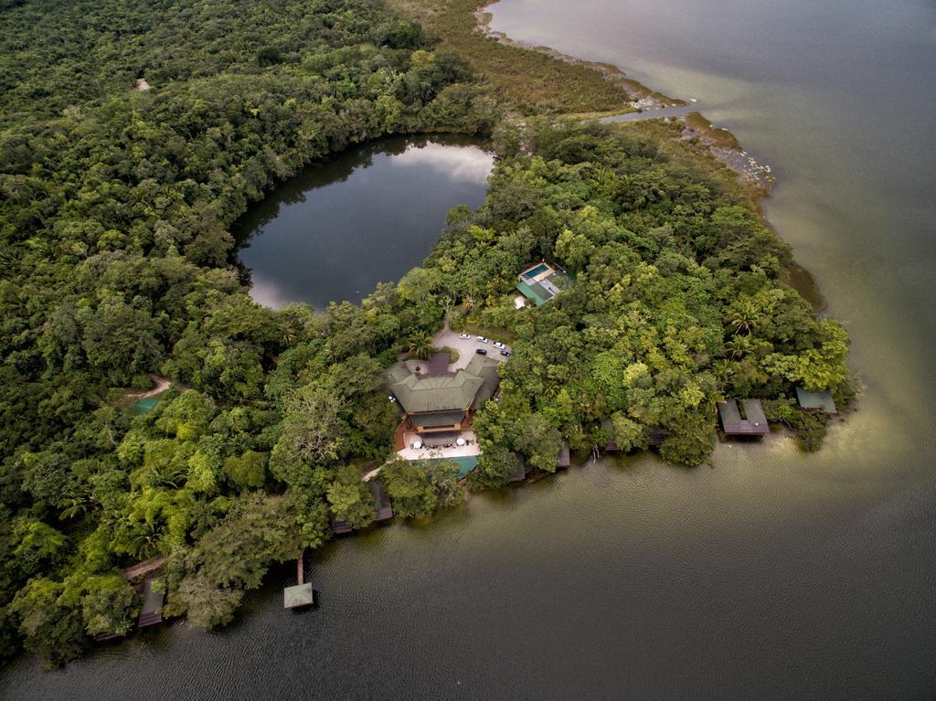 Las Lagunas Boutique Hotel Flores Luaran gambar
