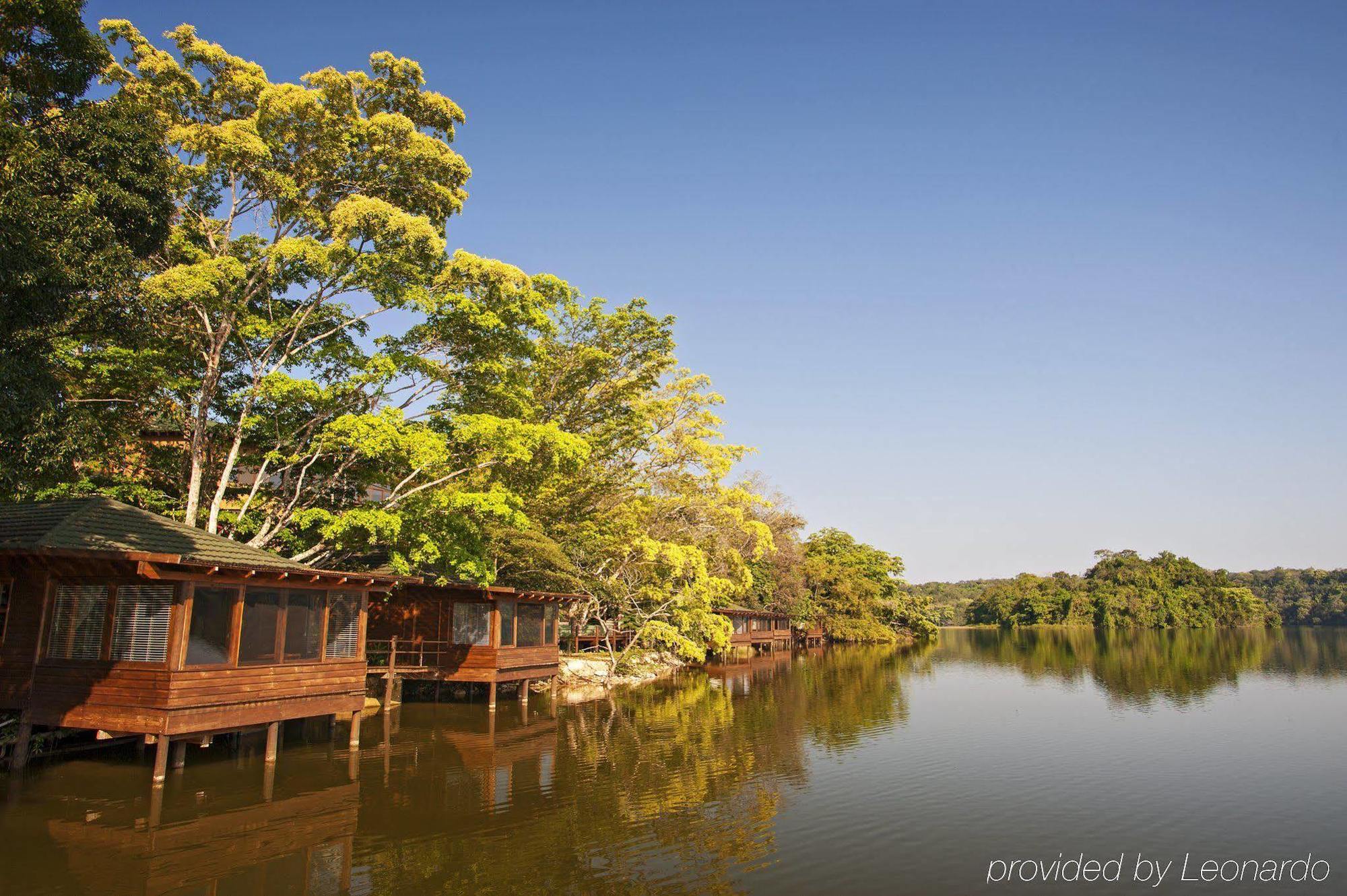 Las Lagunas Boutique Hotel Flores Luaran gambar