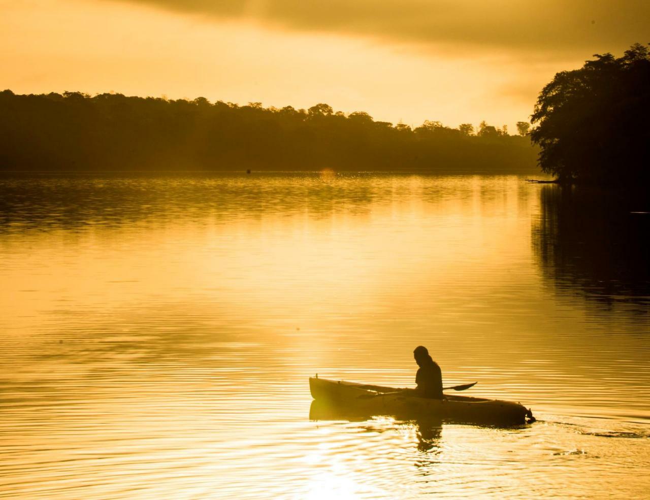 Las Lagunas Boutique Hotel Flores Luaran gambar